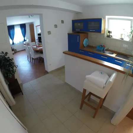 Apartment Mistral Mimice