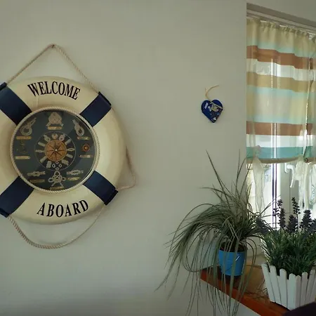 アパート Mistral ミミツェ