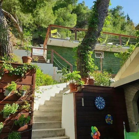 Mistral Apartment Mimice