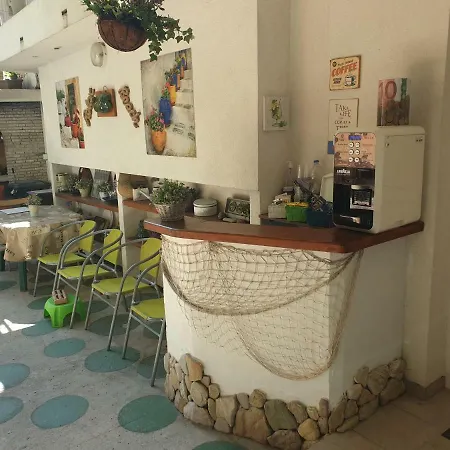 アパート Mistral ミミツェ